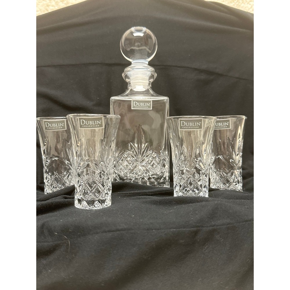 Elegant Dublin Collection Crystal Decanter Set with 6 Cordial/Liqueur Glasses - Picture 6 of 9